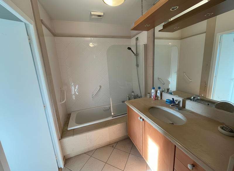 Appartement - 95 m² - 4 pièces