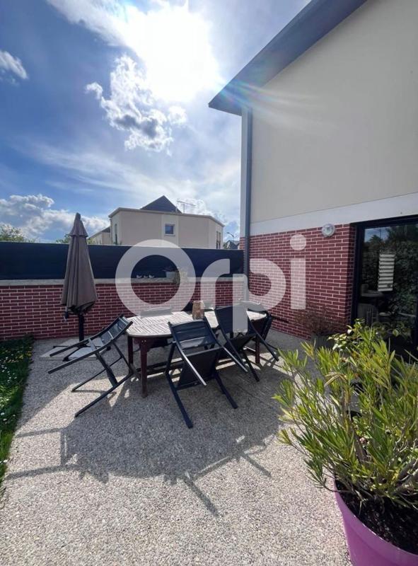 Maison - 166 m² - 6 pièces