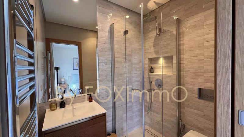 Villa - 180 m² - 6 pièces