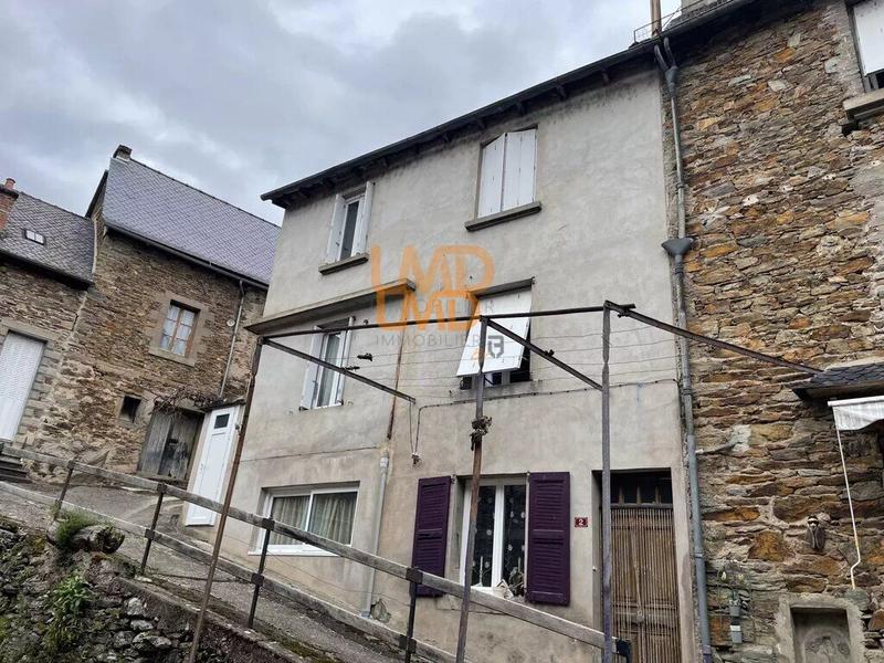 Maison de village - 152 m² - 8 pièces