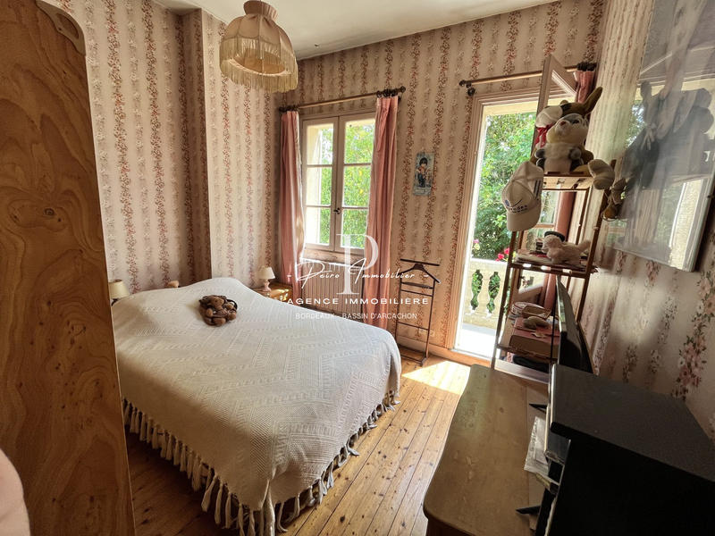 Maison - 200 m² - 4 pièces