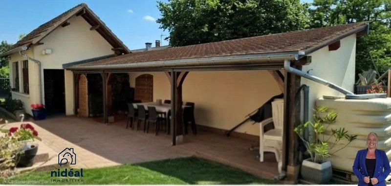 Maison traditionnelle - 170 m² - 6 pièces