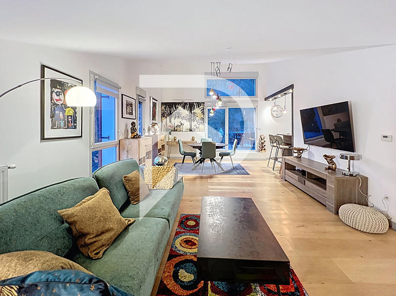 Appartement - 92 m² - 3 pièces