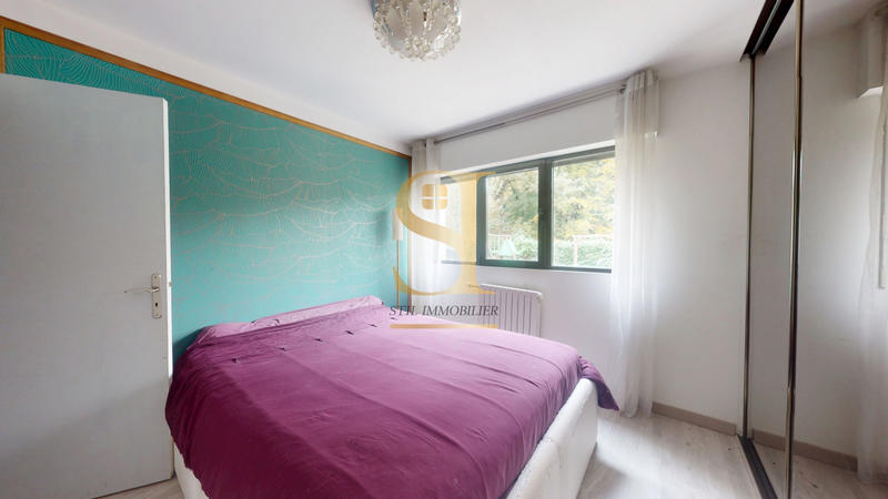 Maison - 94 m² - 5 pièces