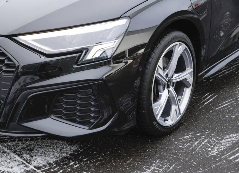 Audi A3 sportback 40 TFSIe s-Line 204 Hybride Rechargeable / Audio B&amp;O Keyless Apple Carplay Android Auto Regulateur de Distance