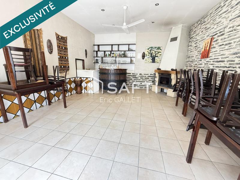 Maison - 235 m² - 7 pièces