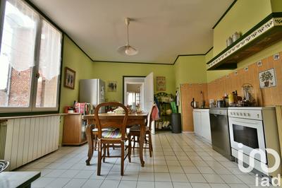 Maison - 195 m² - 6 pièces