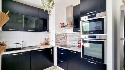 Appartement - 76 m² - 4 pièces