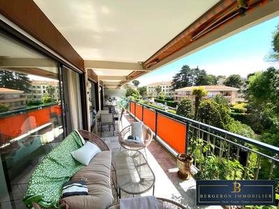 Appartement - 116 m² - 4 pièces