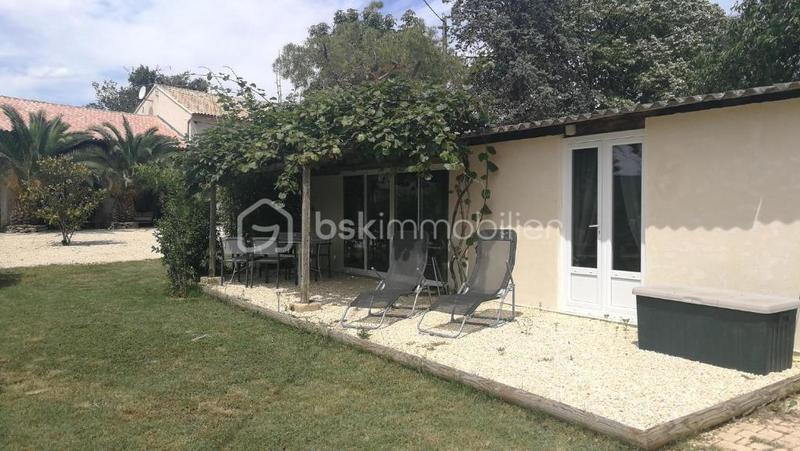 Mas - 259 m² - 12 pièces