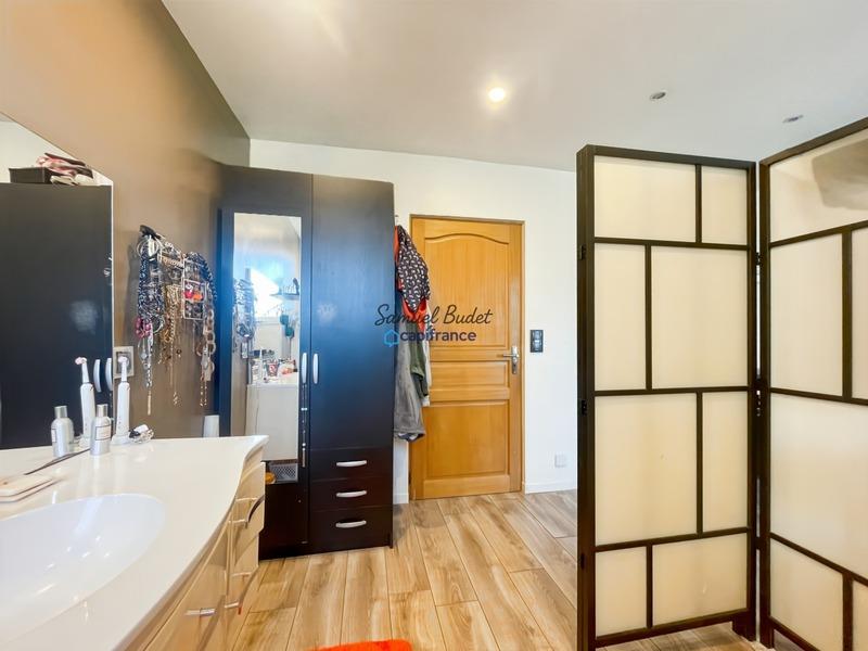 Maison - 119 m² - 4 pièces