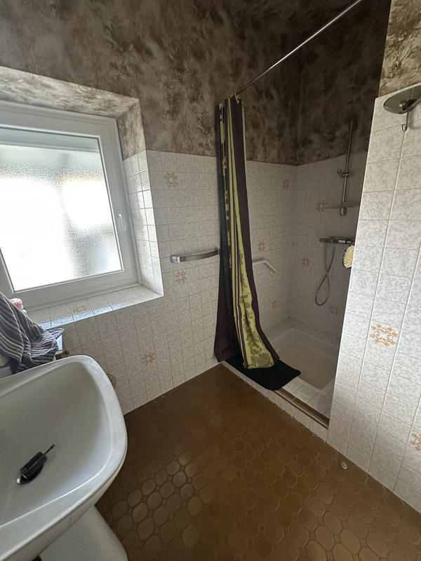 Maison de village - 122 m² - 6 pièces