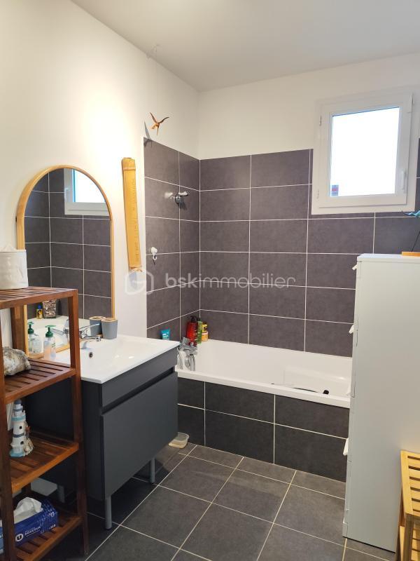 Maison - 107 m² - 4 pièces