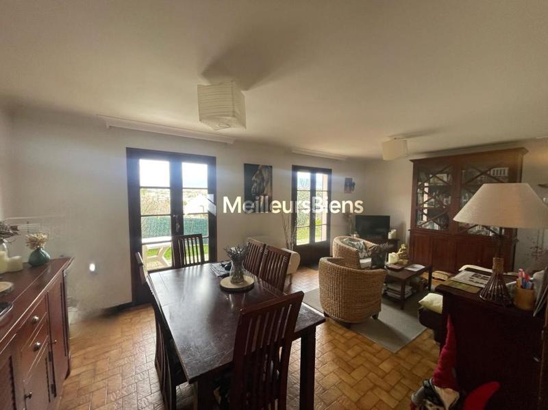 Maison - 82 m² - 4 pièces