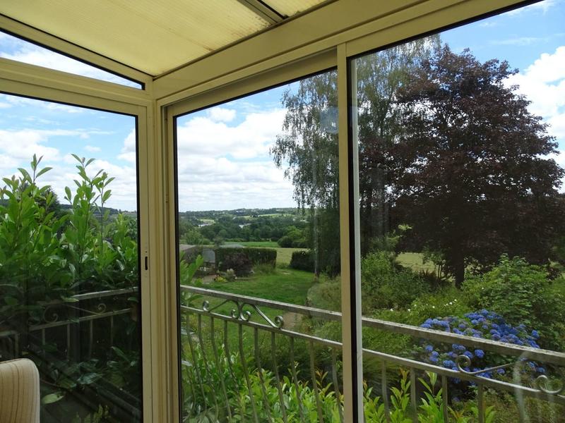 Maison - 61 m² - 6 pièces