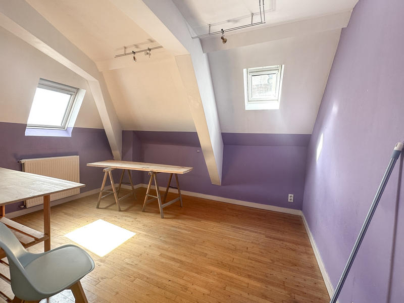 Bureau - 215 m² - 9 pièces