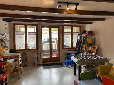 Appartement - 94 m² - 5 pièces