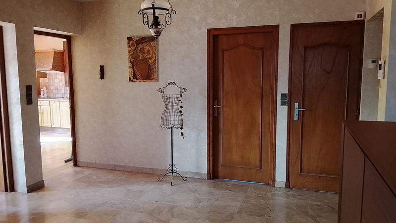 Maison - 151 m² - 6 pièces