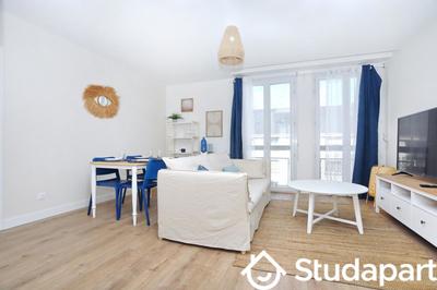 Chambre - 17 m² - 1 pièce