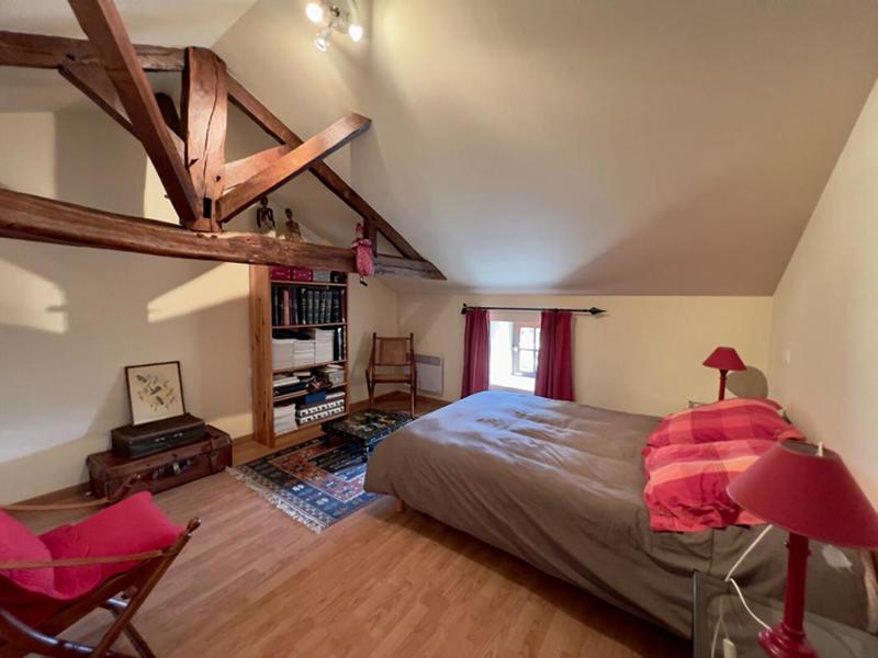 Maison - 206 m² - 7 pièces