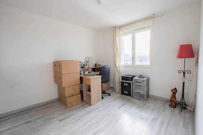 Maison - 91 m² - 5 pièces