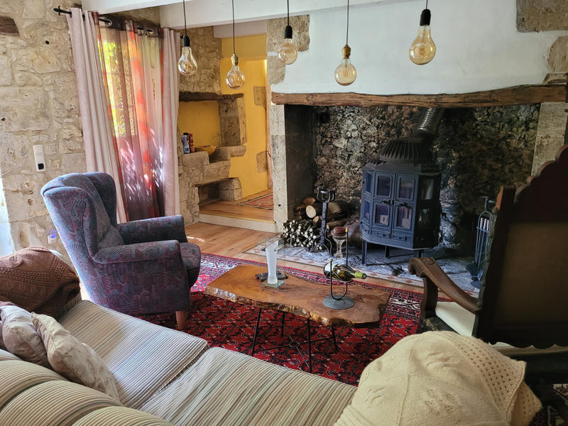 Maison - 474 m² - 16 pièces