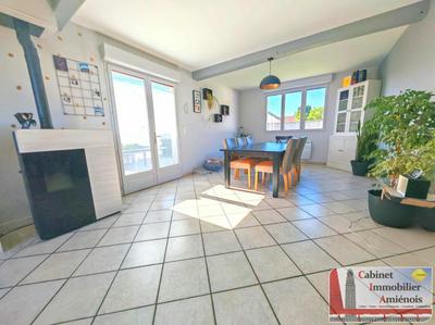 Pavillon - 125 m² - 5 pièces