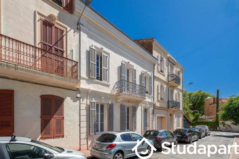 Appartement - 18 m² - 1 pièce