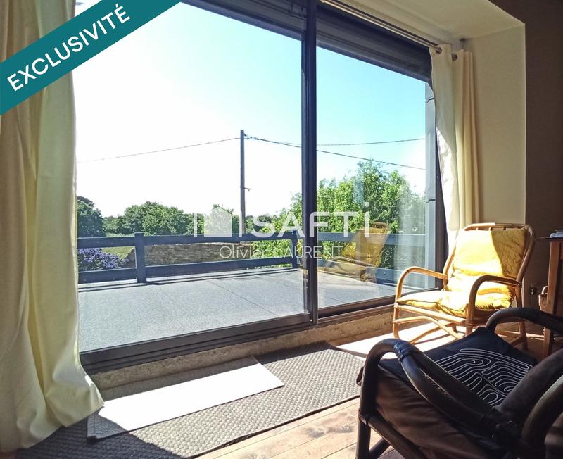 Maison - 252 m² - 9 pièces