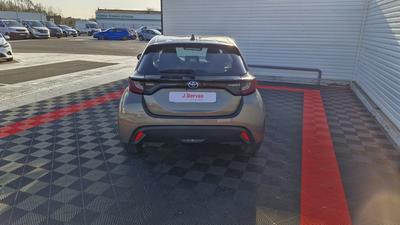 Toyota Yaris 116h Dynamic Business