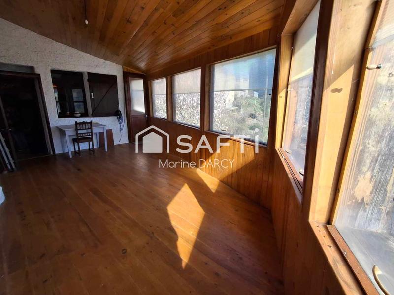 Maison - 220 m² - 13 pièces