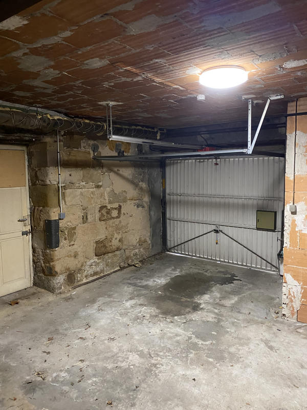 Maison - 230 m² - 7 pièces