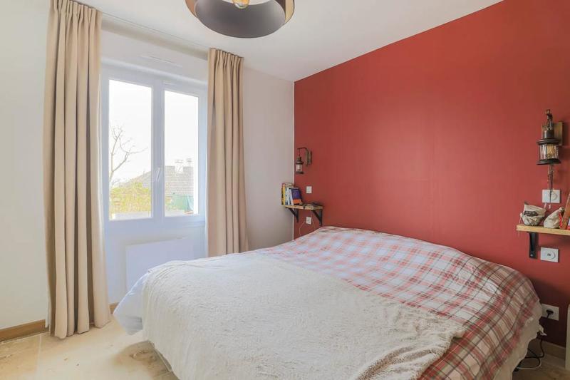 Maison - 180 m² - 6 pièces