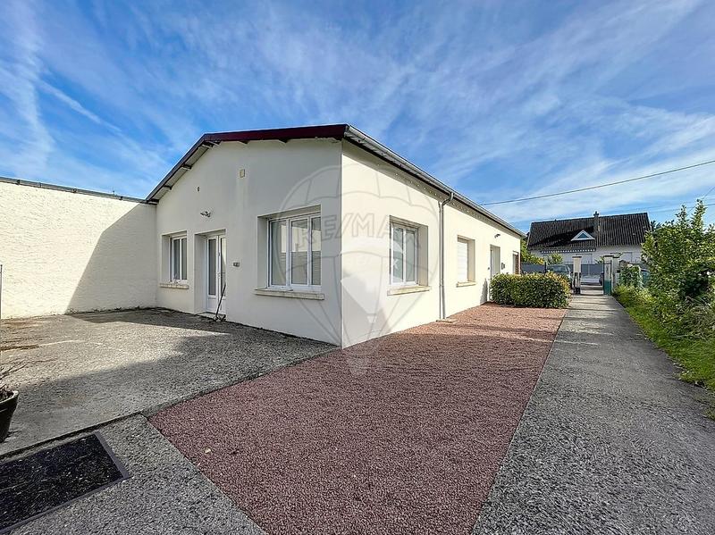 Immeuble - 108 m² - 6 pièces