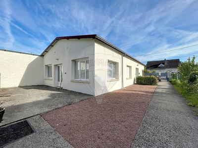 Immeuble - 108 m² - 6 pièces