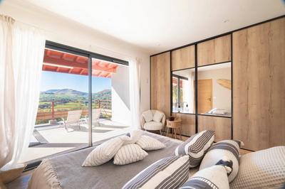 Maison - 121 m² - 4 pièces