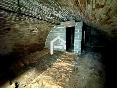 Appartement - 80 m² - 1 pièce