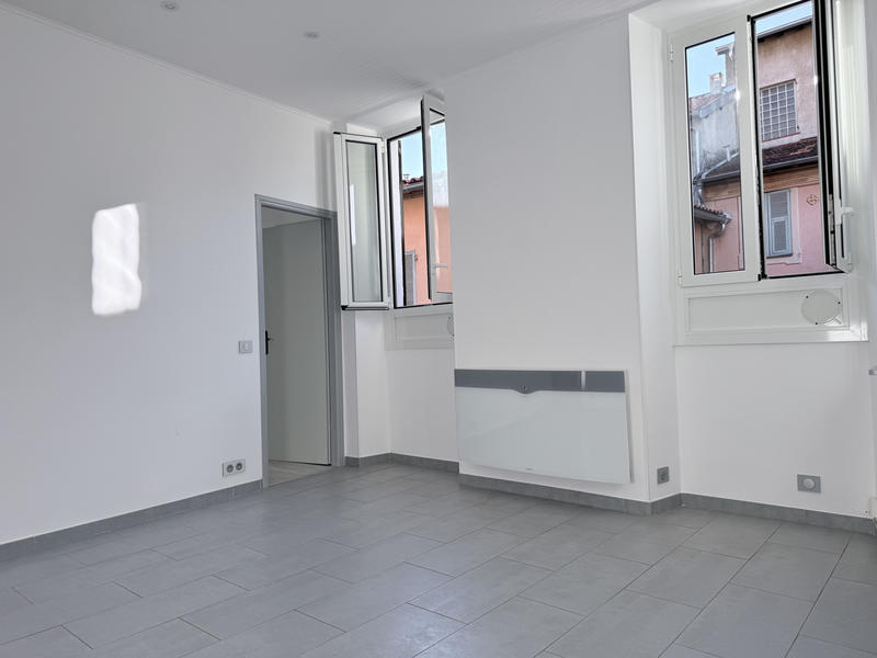 Appartement - 78 m² - 2 pièces