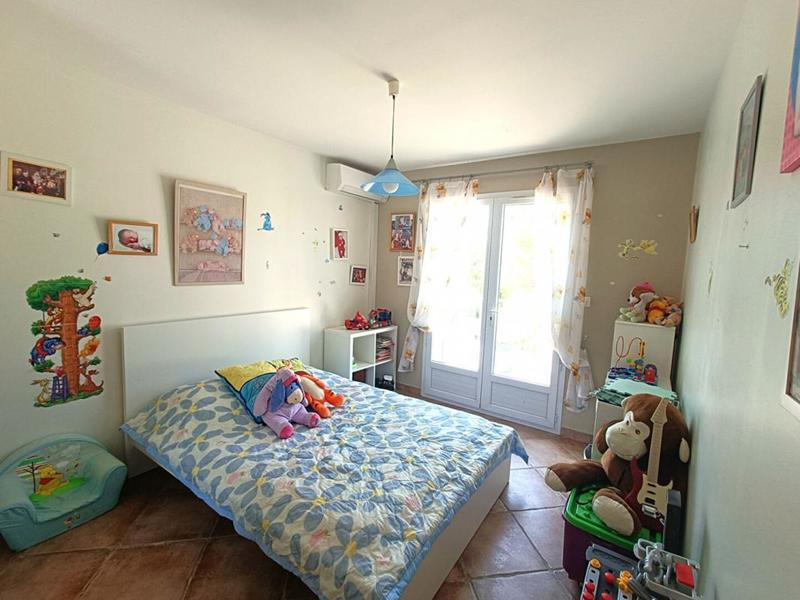 Maison - 205 m² - 6 pièces