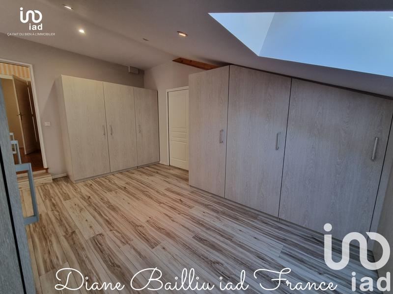 Maison de ville - 263 m² - 8 pièces