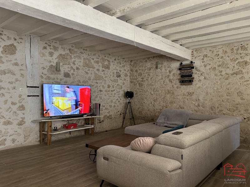 Maison - 255 m² - 7 pièces