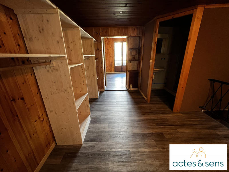 Duplex - 63 m² - 4 pièces