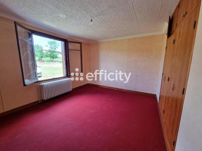 Maison - 140 m² - 7 pièces