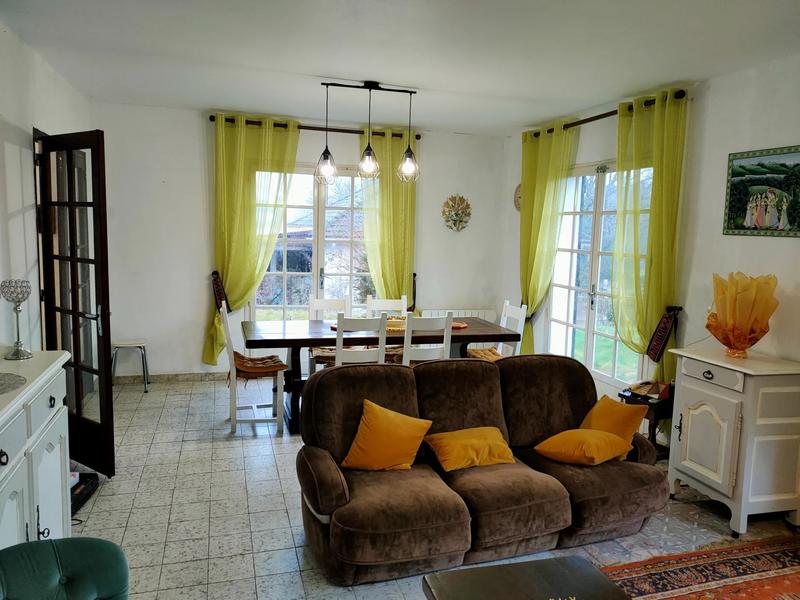 Maison - 97 m² - 5 pièces