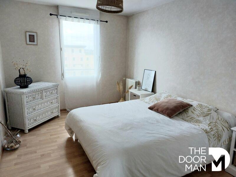 Appartement - 76 m² - 3 pièces