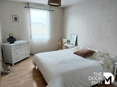 Appartement - 76 m² - 3 pièces