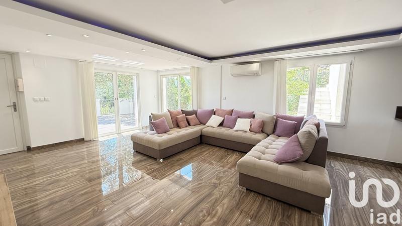 Maison - 160 m² - 5 pièces