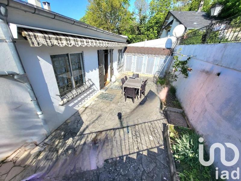 Maison - 90 m² - 5 pièces