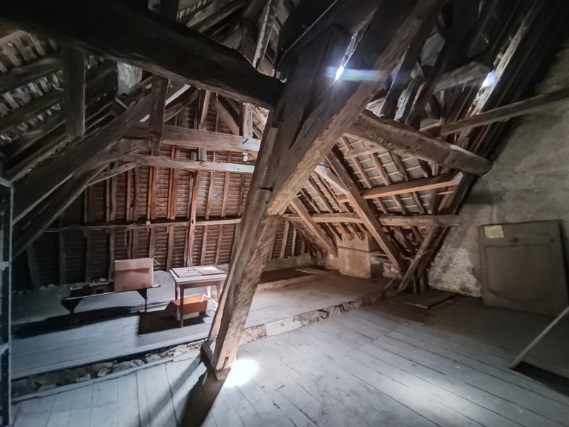 Appartement - 98 m² - 4 pièces