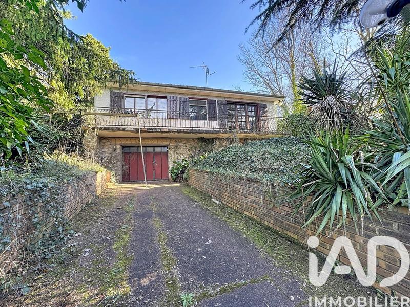 Maison - 93 m² - 5 pièces